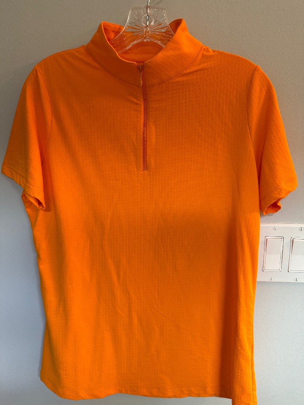 Women's IBKUL Short Sleeve Top - Medium